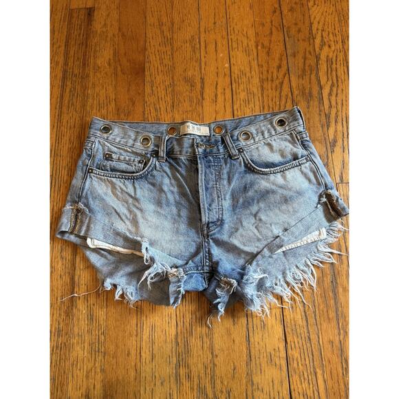 We The Free Shorts Womens 27 Denim Button Fly Distressed Raw Hem Grommet Waist - Picture 1 of 7